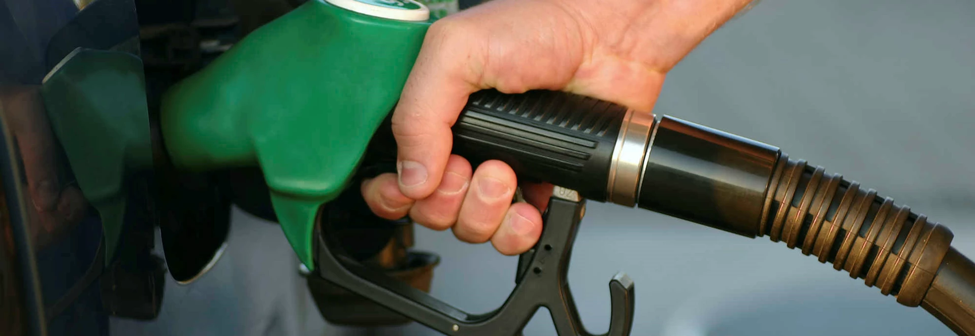 Unleaded and Super Unleaded Fuel Explained 